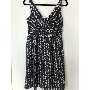 Ann Taylor V-Neck Patterned Dress